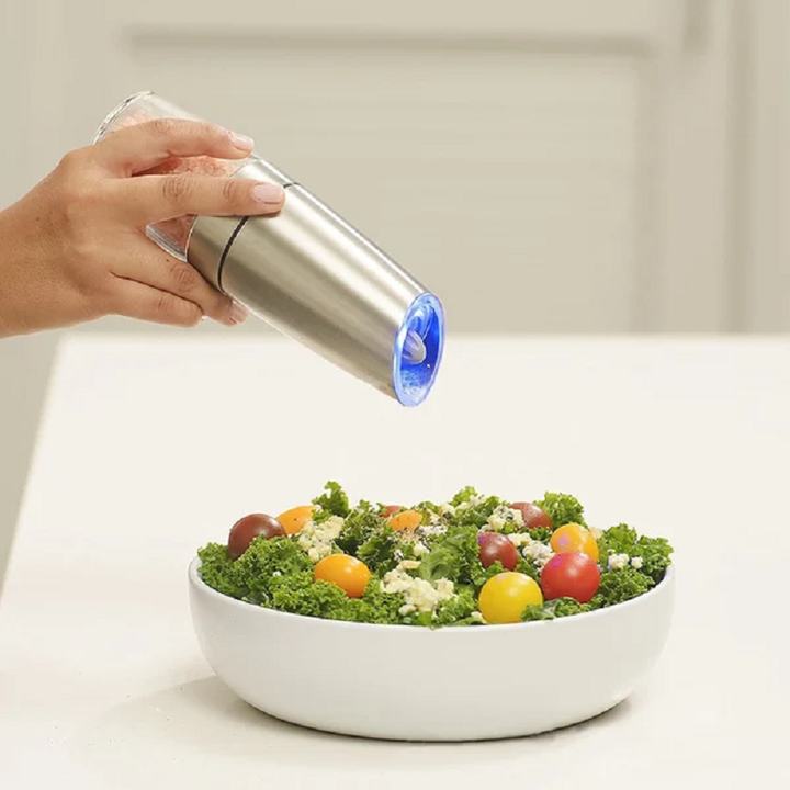Gravity Salt & Pepper Mills in use