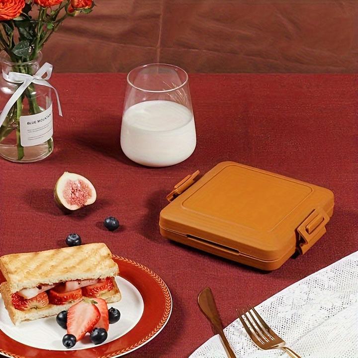 Microwave Sandwich Maker in use